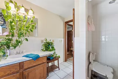 57 N View Avenue, Cranston, RI 02920 - Photo 16