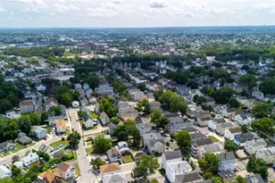 33 Malbone St, Providence, RI 02908 - Photo 36
