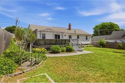 5 Seth Street, East Providence, RI 02914 - Photo 2