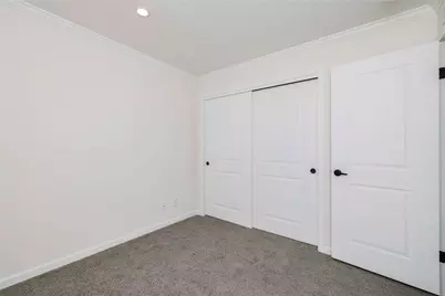 1346 Newport Avenue, Attleboro, MA 02703 - Photo 14
