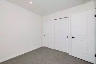 1346 Newport Ave, Attleboro, MA 02703 - Photo 14