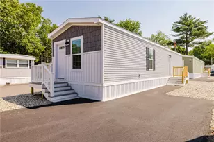 1346 Newport Ave, Attleboro, MA 02703 - Photo 1