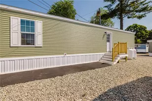1346 Newport Ave, Attleboro, MA 02703 - Photo 26