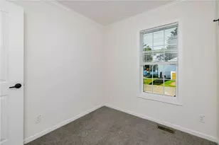 1346 Newport Ave, Attleboro, MA 02703 - Photo 24