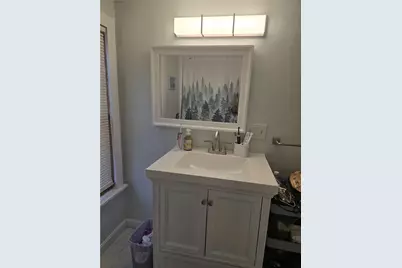 55 Court Street #2, Bristol, RI 02809 - Photo 8