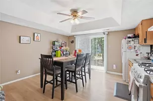 207 Glen Dr, Warwick, RI 02889 - Photo 2
