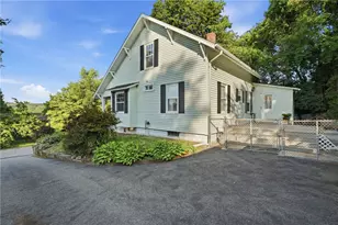 36 Harris Ave, Johnston, RI 02919 - Photo 2