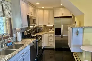 160 Col John Gardner Rd, Narragansett, RI 02882 - Photo 4