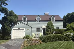 160 Col John Gardner Rd, Narragansett, RI 02882 - Photo 2