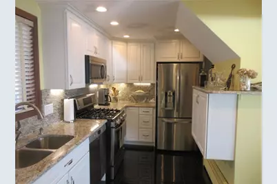 160 Col. John Gardner Road, Narragansett, RI 02882 - Photo 6
