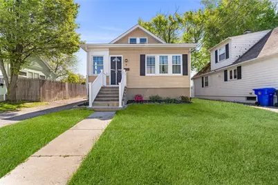 9 Lookout Avenue, North Providence, RI 02911 - Photo 2