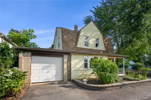 16 Allard St, Warwick, RI 02889 - Photo 6
