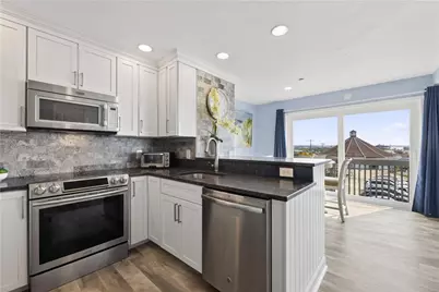 319 Atlantic Avenue #13, Westerly, RI 02891 - Photo 8