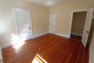 362 Lloyd Ave, Providence, RI 02906 - Photo 14