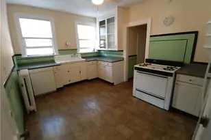 362 Lloyd Ave, Providence, RI 02906 - Photo 22