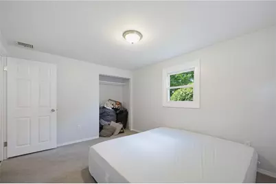 178 Halsey Road, Woonsocket, RI 02895 - Photo 22