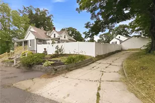59 Central Ave, North Providence, RI 02911 - Photo 34