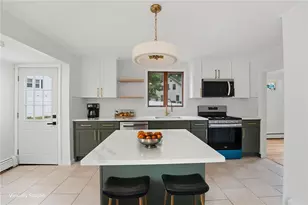 59 Central Ave, North Providence, RI 02911 - Photo 16