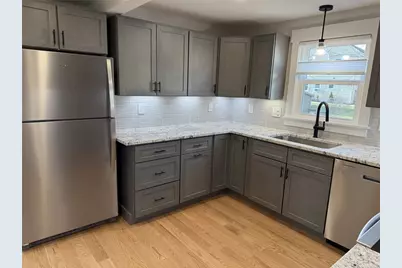 863 Main Street #1, East Greenwich, RI 02818 - Photo 4