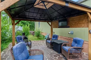 301 Bulgarmarsh Rd, Tiverton, RI 02878 - Photo 20