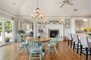 466 Poppasquash Rd, Bristol, RI 02809 - Photo 26