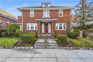 3252 Post Rd, Warwick, RI 02886 - Photo 1