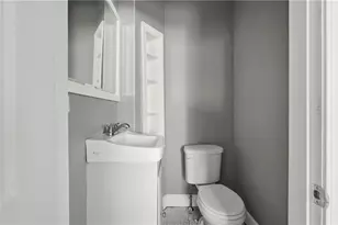 24 Wilson St, Providence, RI 02907 - Photo 6