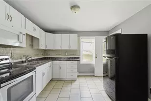 24 Wilson St, Providence, RI 02907 - Photo 16