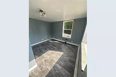 107 Earl Street, West Warwick, RI 02893 - Photo 6