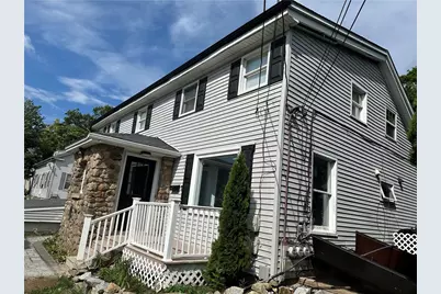 107 Earl Street, West Warwick, RI 02893 - Photo 2