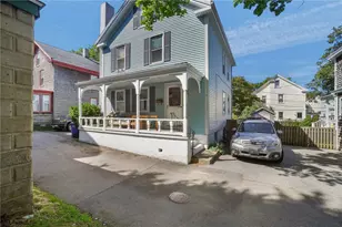 2 Channing Pl, Newport, RI 02840 - Photo 2