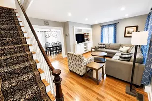 30 Gibson Ave, Narragansett, RI 02882 - Photo 8
