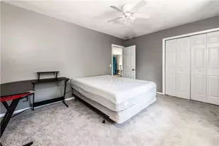 72 W Shore Rd, Warwick, RI 02889 - Photo 10