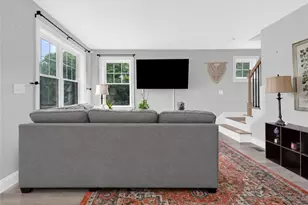 124 Mt Pleasant Rd, North Smithfield, RI 02896 - Photo 8
