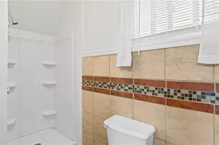 57 Algonquin St, Providence, RI 02907 - Photo 36