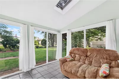 21 Moreland Street, Johnston, RI 02919 - Photo 6