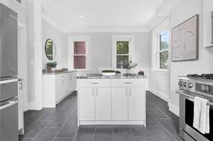 166 Waterman St, Providence, RI 02906 - Photo 14