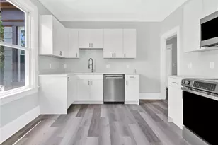 166 Waterman St, Providence, RI 02906 - Photo 8