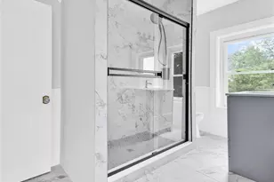 166 Waterman St, Providence, RI 02906 - Photo 12
