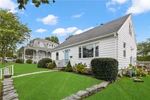 6 Cliff Terrace, Newport, RI 02840 - Photo 2
