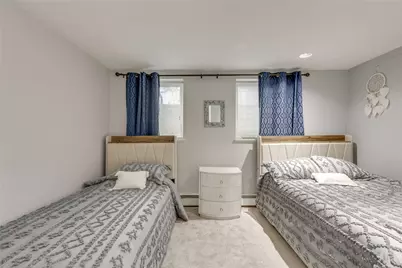 173 Congdon Street #3, Providence, RI 02906 - Photo 16
