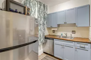 173 Congdon St, Providence, RI 02906 - Photo 12