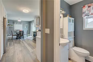 16 Arlington Ave, Warren, RI 02885 - Photo 14