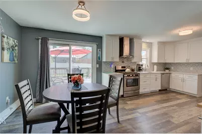 16 Arlington Avenue, Warren, RI 02885 - Photo 12