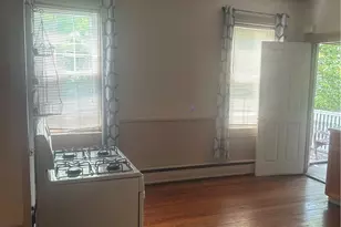 194 Gano St, Providence, RI 02906 - Photo 4
