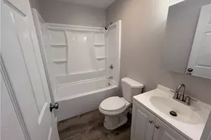 26 Shiloh St, Providence, RI 02904 - Photo 14