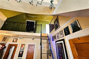 29 Laura St, Providence, RI 02907 - Photo 2