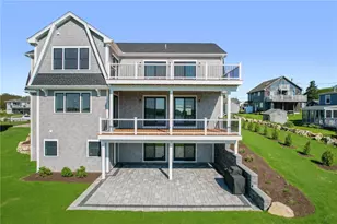 84 Carver Ln, Narragansett, RI 02882 - Photo 4