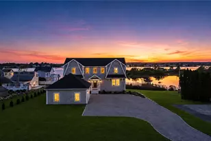 84 Carver Ln, Narragansett, RI 02882 - Photo 2