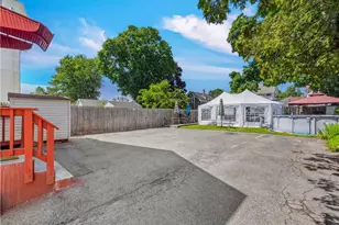 62 Mary Ave, East Providence, RI 02914 - Photo 32